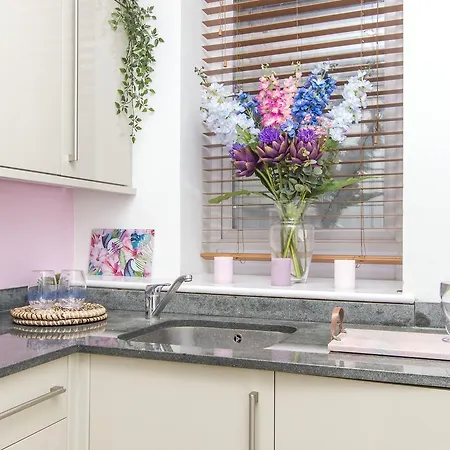 Flat 12, Clare Street شقة بريستول